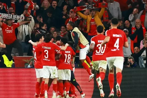 بنفيكا يتعادل مع موناكو ويعبر إلى ثمن نهائي دوري أبطال أوروبا